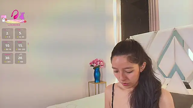 Valery wang online show from February 2025 12:02:02 PM