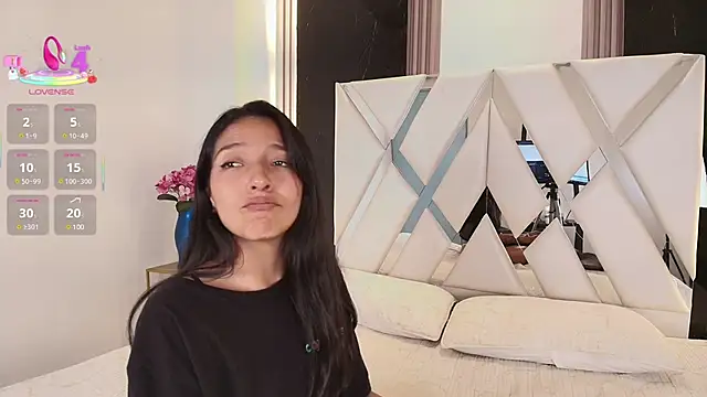 Valery wang online show from March 2025 03:05:01 PM