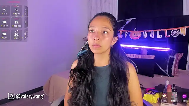 Valery wang online show from October 2025 11:30:02 AM