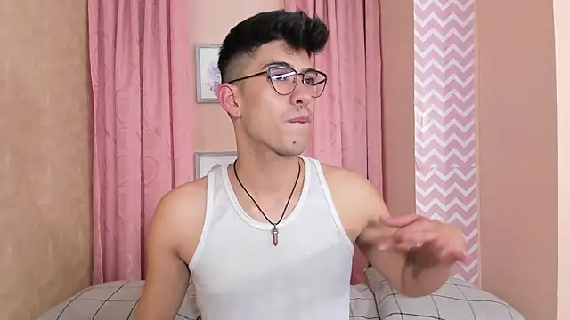 Ryan Clark  online show from December 2024 08:36:02 PM