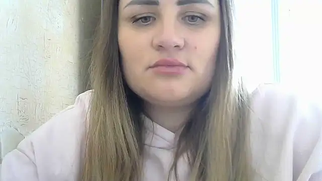 Snapshot of Honeydew-Waves chatting on April 2026 02:19:01 PM Honeydew-Waves online show from April 2026 02:19:01 PM