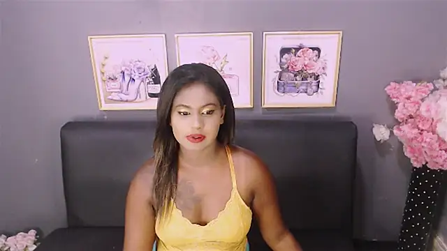 Littleindianmilf online show from January 2025 09:00:01 AM