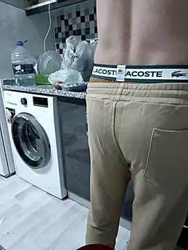 Snapshot of Bamboo_juice_ chatting on November 2025 04:51:02 PM Bamboo juice online show from November 2025 04:51:02 PM