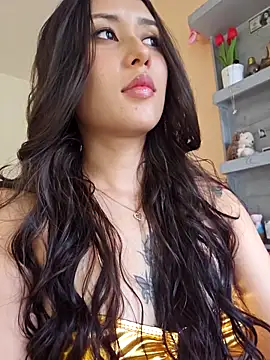 Snapshot of Selena_blake chatting on April 2026 07:00:02 PM Selena blake online show from April 2026 07:00:02 PM
