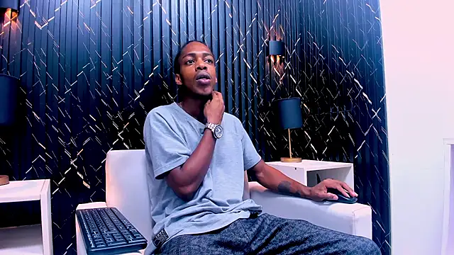 LarryCollin online show from March 2025 02:08:02 AM