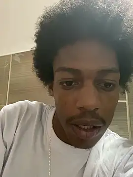 LarryCollin online show from March 2025 09:44:02 AM