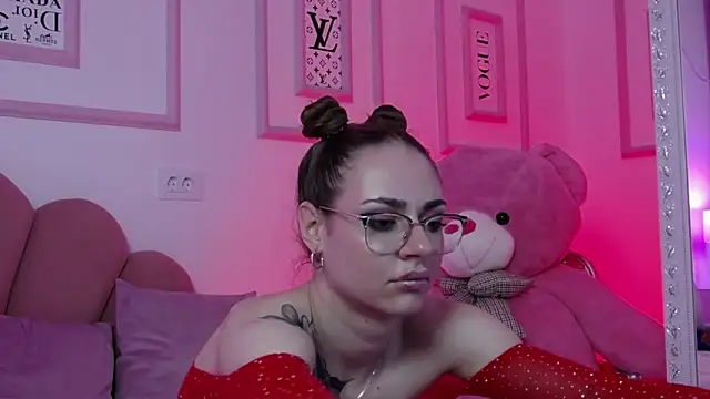 Snapshot of Abby__White chatting on March 2025 11:31:01 PM Abby White online show from March 2025 11:31:01 PM