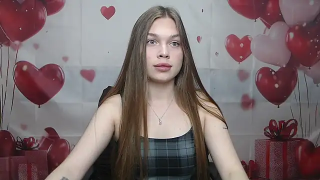 LaraPika online show from April 2026 05:01:02 AM