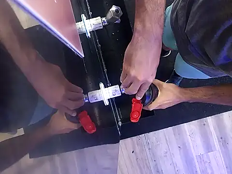 Snapshot of 1995eduardo chatting on September 2025 01:16:02 PM 1995eduardo online show from September 2025 01:16:02 PM