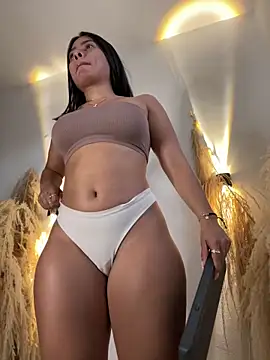 AlessaPears online show from January 2025 11:06:01 PM