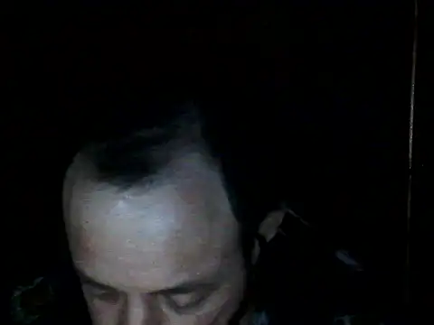 Leocesar37 online show from September 2025 10:17:02 AM