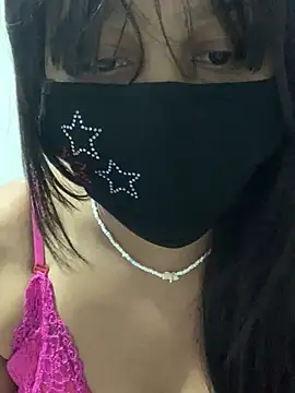 Jeroliee viyana online show from December 2024 01:18:01 AM