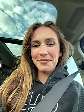 Snapshot of lola_tentatiion chatting on January 2025 01:28:01 PM lola tentatiion online show from January 2025 01:28:01 PM
