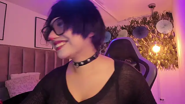 Kitty Gang online show from April 2026 01:42:01 AM