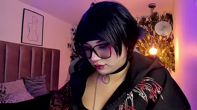 Kitty Gang online show from April 2026 01:42:02 AM