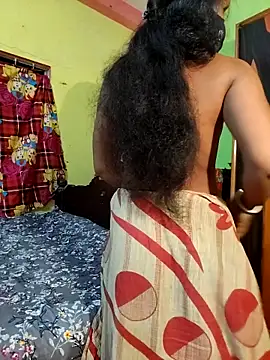 indiancouple09 online show from April 2026 11:07:02 PM