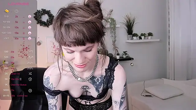 Fog Foggy Love online show from December 2024 04:12:01 AM