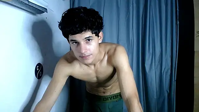 freddy romas online show from February 2025 03:39:02 AM