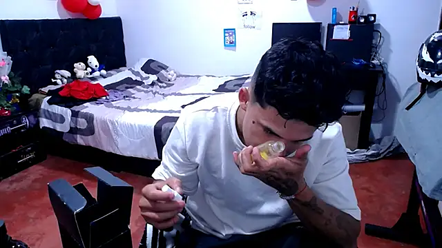 freddy romas online show from May 2026 11:23:04 PM
