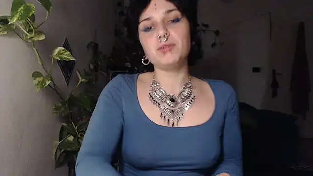 kinkyspirali online show from January 2026 11:30:02 PM