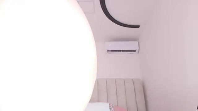 luce williams online show from November 2025 07:13:02 PM