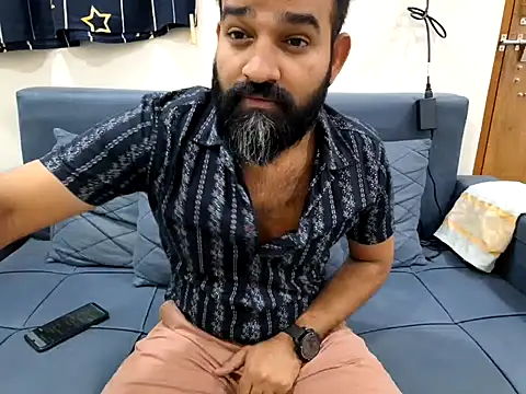 Fun Guuy online show from November 2025 07:14:01 PM