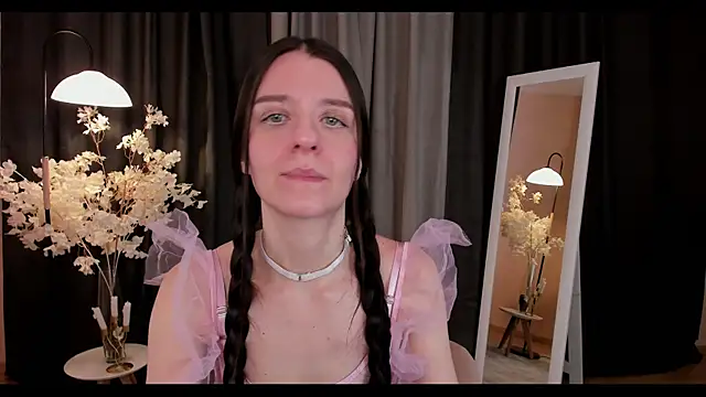 helentasty online show from February 2025 03:19:01 AM