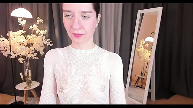 helentasty online show from February 2025 03:15:01 AM