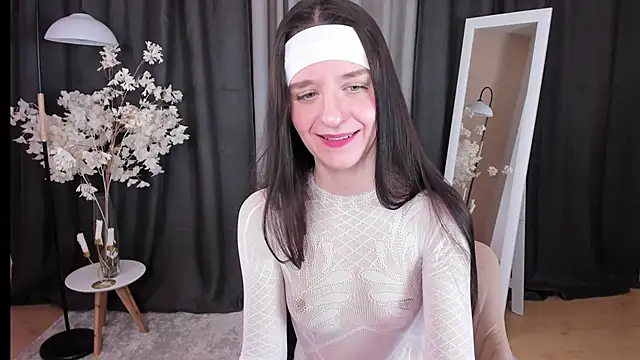 helentasty online show from March 2025 02:54:01 AM