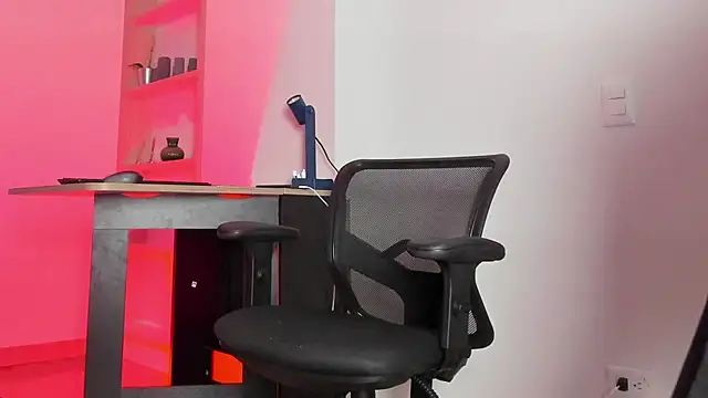 pablo-rincon95 online show from February 2025 11:20:01 AM