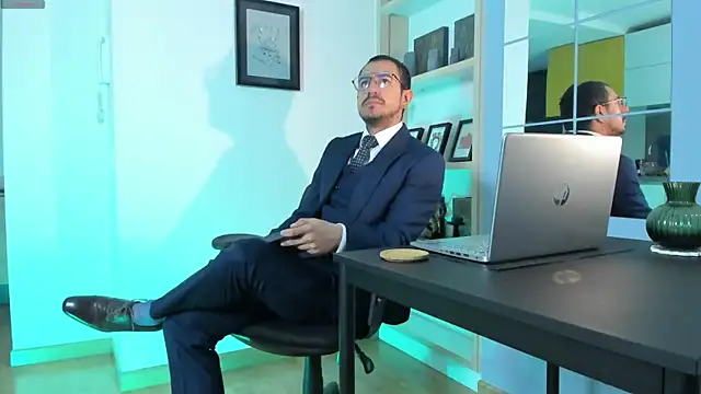 Snapshot of pablo-rincon95 chatting on July 2026 11:19:01 AM pablo-rincon95 online show from July 2026 11:19:01 AM