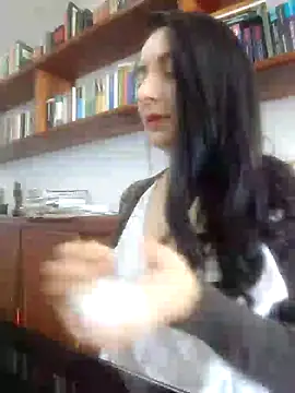 Snapshot of amellie_ros chatting on December 2024 01:24:01 PM amellie ros online show from December 2024 01:24:01 PM