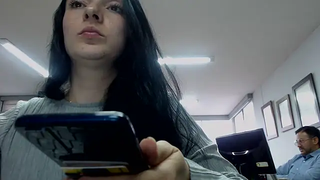 Snapshot of amellie_ros chatting on March 2025 09:13:02 PM amellie ros online show from March 2025 09:13:02 PM