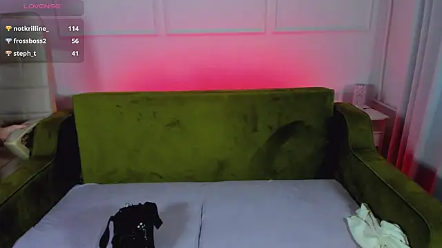 Snapshot of stacy_sexylips chatting on December 2024 07:36:01 PM stacy sexylips online show from December 2024 07:36:01 PM