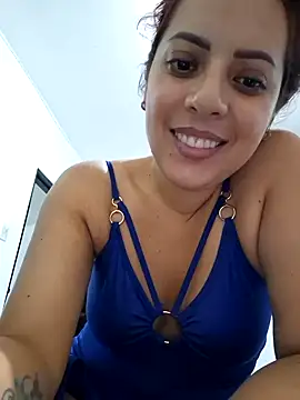Snapshot of Anne_kis chatting on January 2025 11:58:01 PM Anne kis online show from January 2025 11:58:01 PM