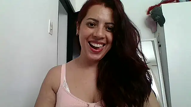 Snapshot of Anne_kis chatting on January 2025 06:46:01 PM Anne kis online show from January 2025 06:46:01 PM