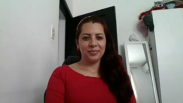 Snapshot of Anne_kis chatting on February 2025 05:51:02 PM Anne kis online show from February 2025 05:51:02 PM