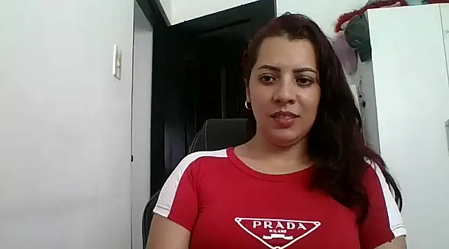 Snapshot of Anne_kis chatting on February 2025 05:53:01 PM Anne kis online show from February 2025 05:53:01 PM