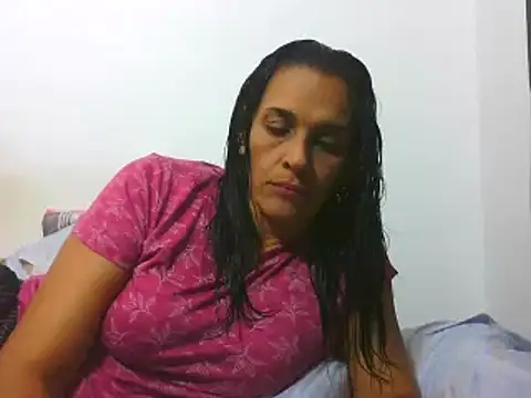 latinbrunettet online show from February 2025 01:33:02 PM