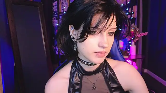 dark vamp  online show from February 2025 02:41:01 AM