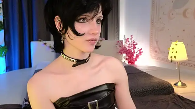 dark vamp  online show from February 2025 02:00:01 PM