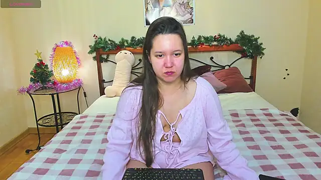 Snapshot of Mira_Karter chatting on January 2025 01:42:01 AM Mira Karter online show from January 2025 01:42:01 AM