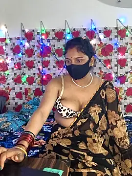 PeaCoooock online show from October 2025 04:40:02 PM