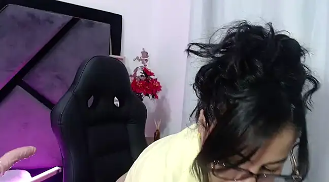 GabrielaDurann online show from March 2025 02:51:02 PM