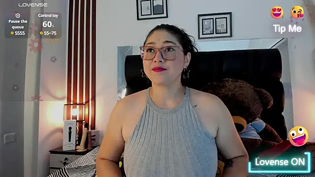 Snapshot of meikochoe chatting on March 2025 07:54:02 PM meikochoe online show from March 2025 07:54:02 PM