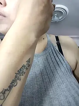 Snapshot of meikochoe chatting on September 2025 04:21:01 PM meikochoe online show from September 2025 04:21:01 PM