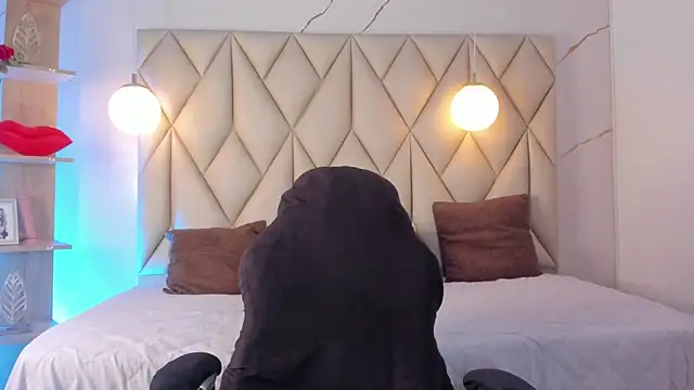 angelswets online show from July 2026 01:47:02 PM
