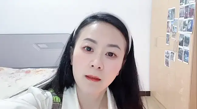 fanfan-FF online show from February 2025 12:22:02 PM