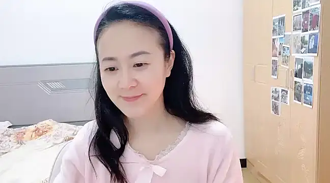 fanfan-FF online show from February 2025 12:28:01 PM