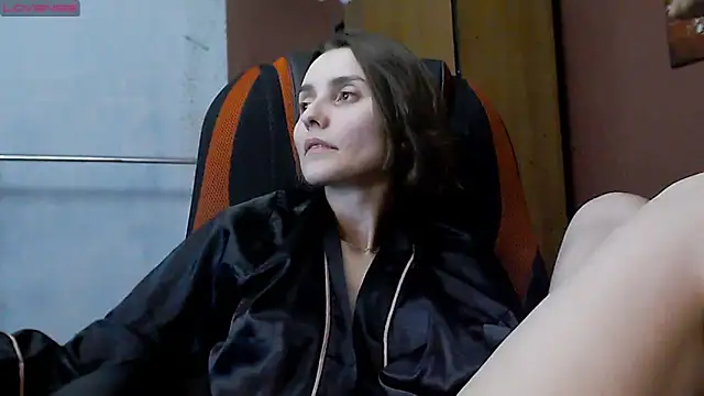 womanstrong78 online show from March 2025 07:17:01 PM